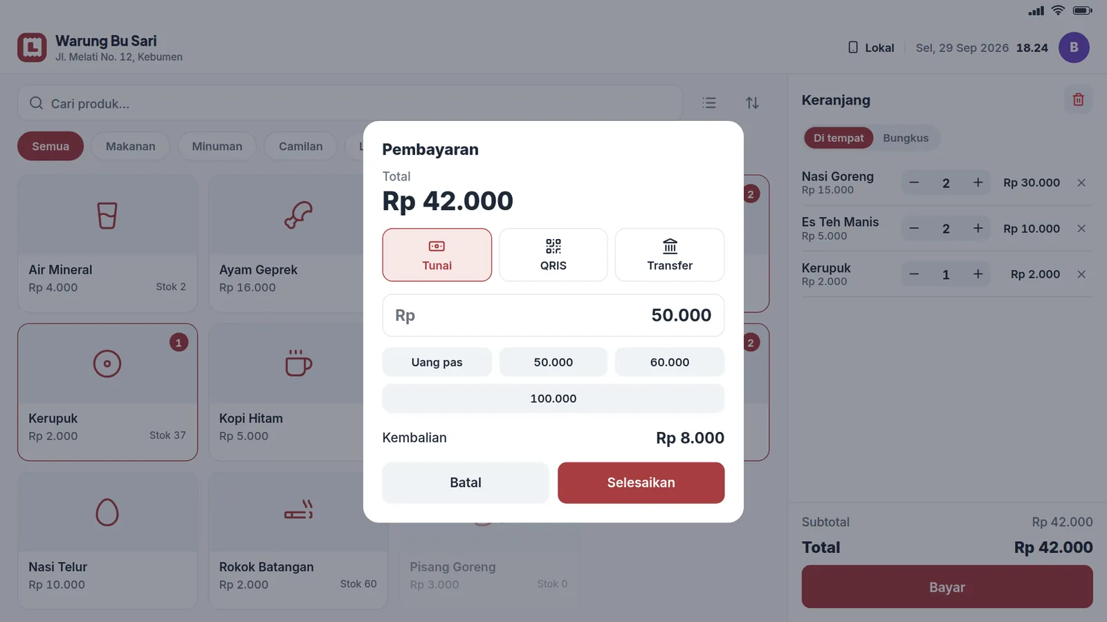 Pembayaran tunai di tablet dengan kembalian